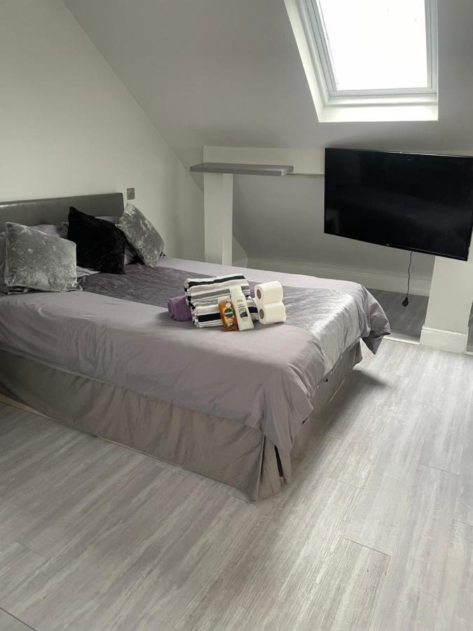 Newly Renovated Studio In Acton London Exterior foto